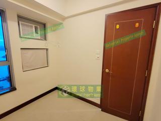 Kennedy Town - The Merton Tower 3 07
