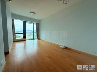 Tseung Kwan O - Capri 02