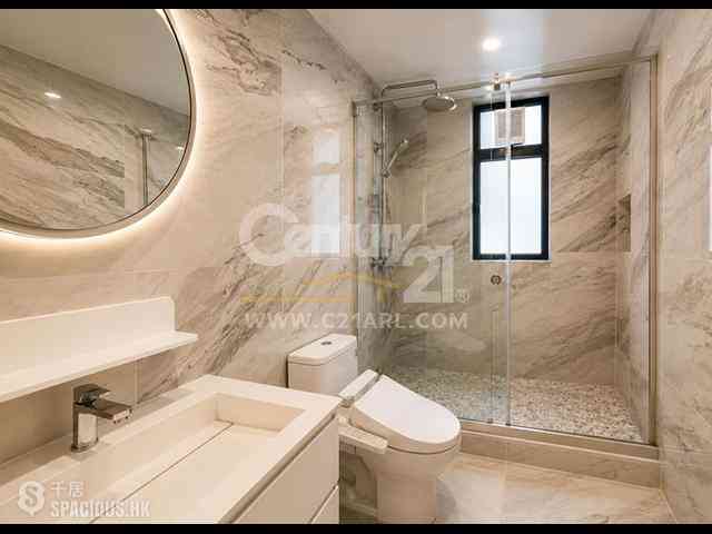 Mid Levels Central - Clovelly Court 07