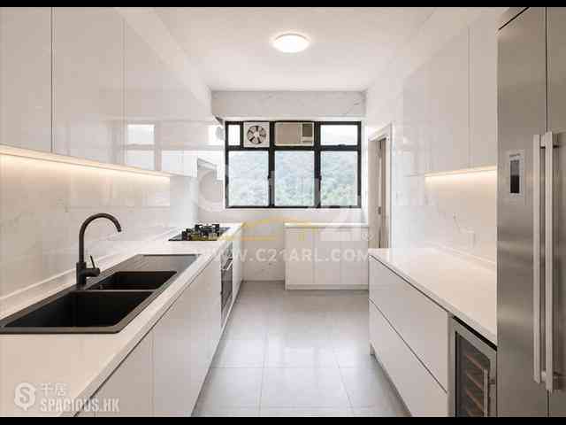 Mid Levels Central - Clovelly Court 08