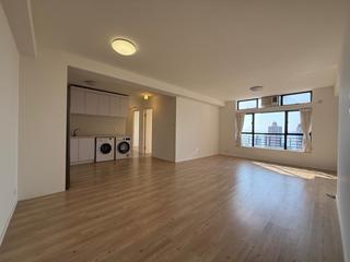 Mid Levels Central - Blessings Garden Phase I 02