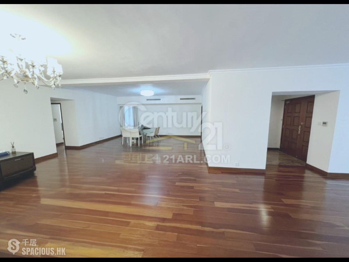 Mid Levels Central - Estoril Court 01