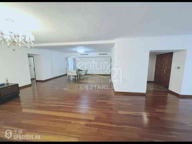 Mid Levels Central - Estoril Court 01