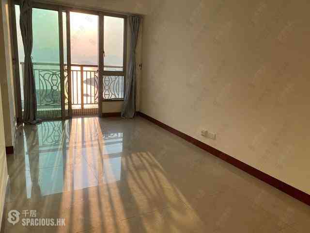 Kennedy Town - The Merton Tower 3 02