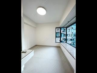 Tai Kok Tsui - Island Harbourview Block 2 03