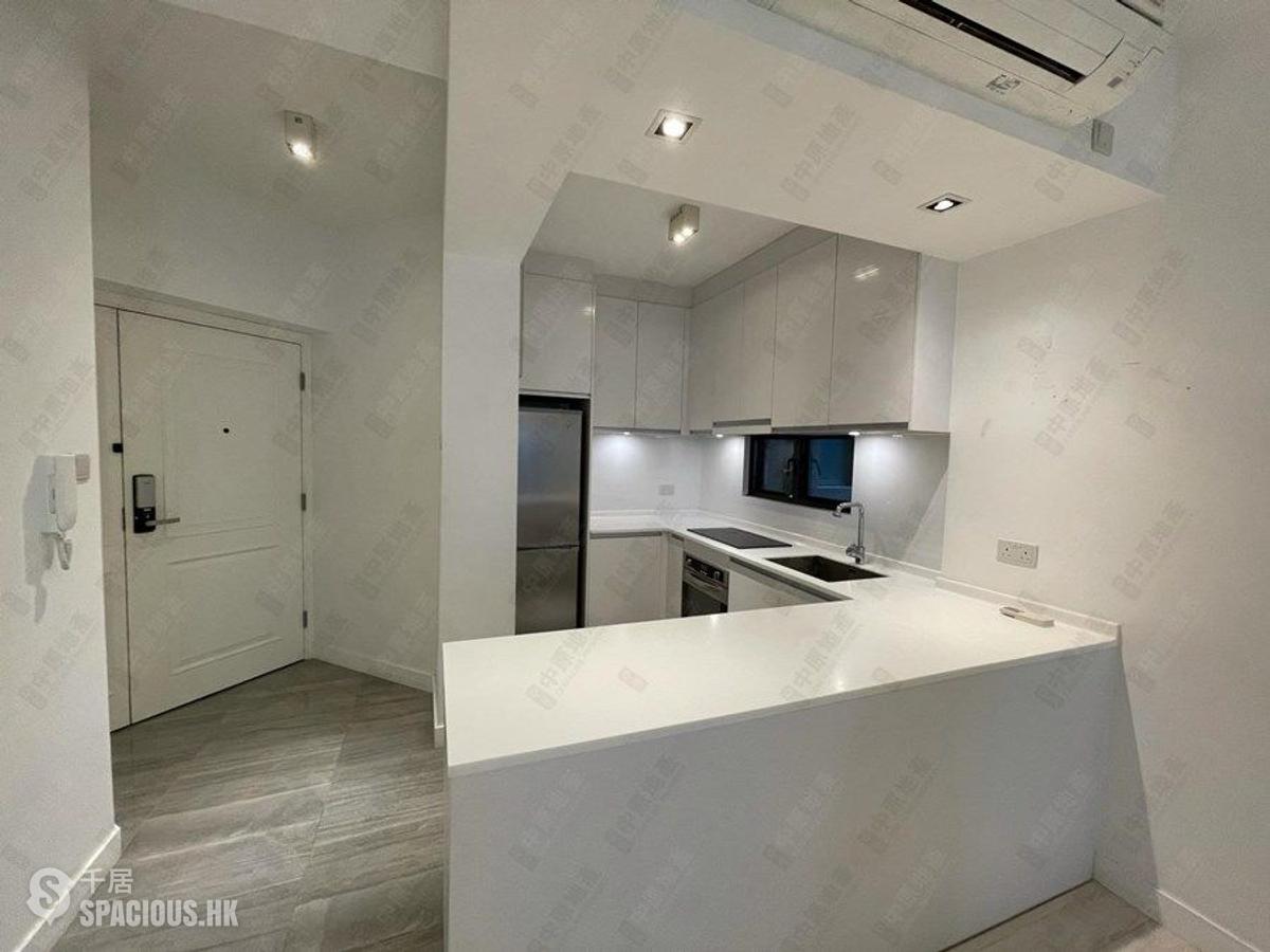 Mid Levels Central - Seymour Place 01
