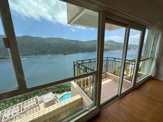 Stanley - Pacific View 05