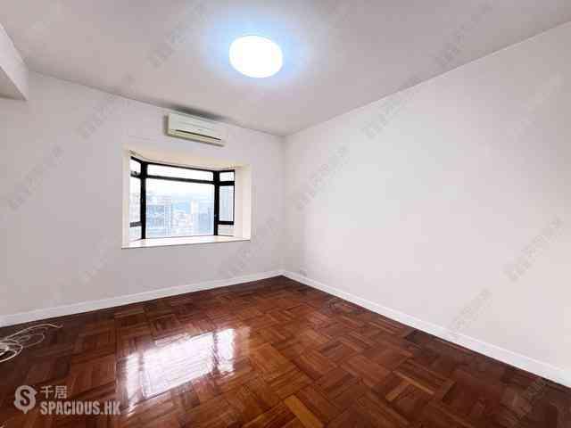 Mid Levels Central - Kennedy Heights 15