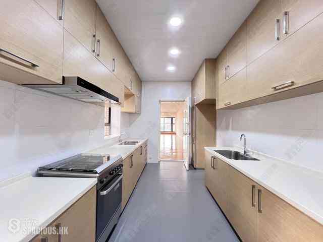 Mid Levels Central - Kennedy Heights 07