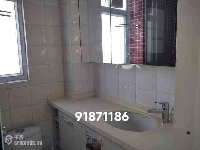 Mid Levels Central - Ying Fai Court 05