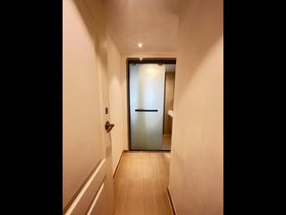 North Point - Majestic Apartments 05