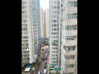 North Point - Majestic Apartments 08