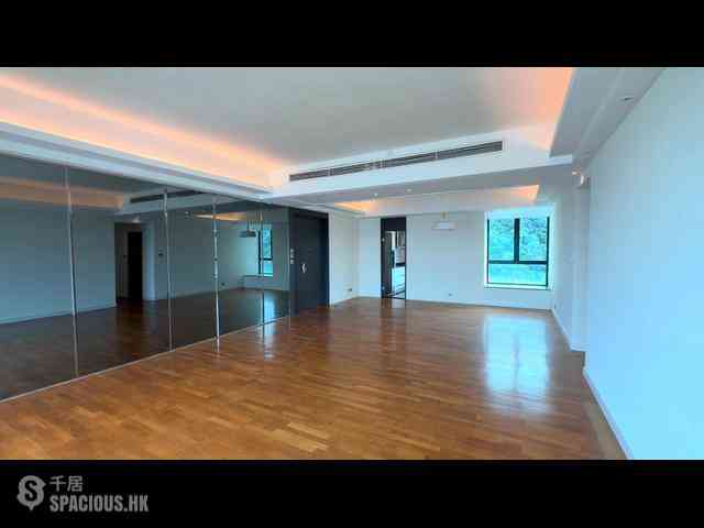 Mid Levels Central - The Harbourview 06