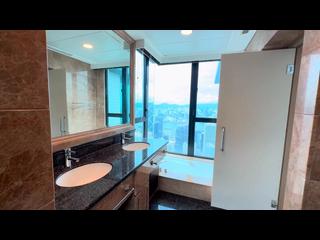 Mid Levels Central - The Harbourview 09
