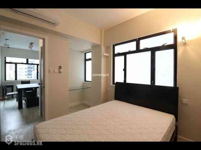 Wan Chai - Kar Yau Building 06