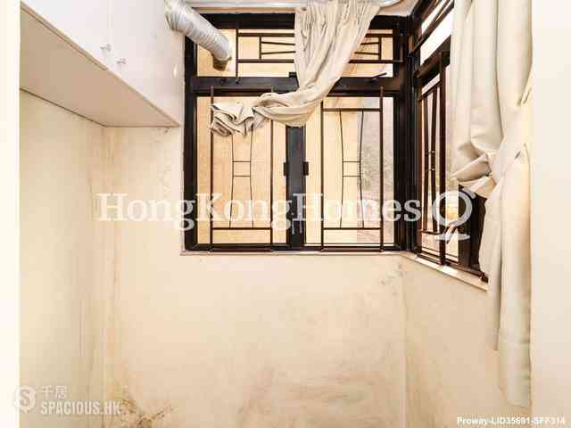 Mid Levels Central - Elegant Terrace 12