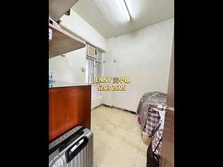 San Po Kong - Yan Oi Building 03