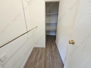 Mid Levels Central - Birchwood Place 07