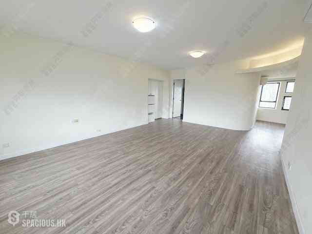 Mid Levels Central - Birchwood Place 04