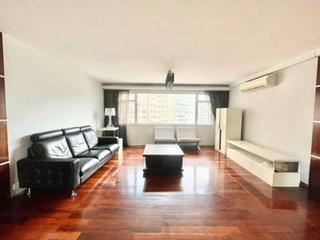 Jardines Lookout - Butler Towers 02