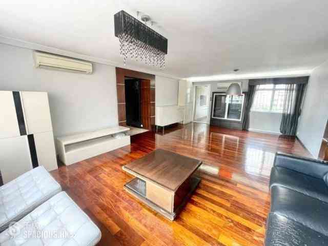 Jardines Lookout - Butler Towers 03