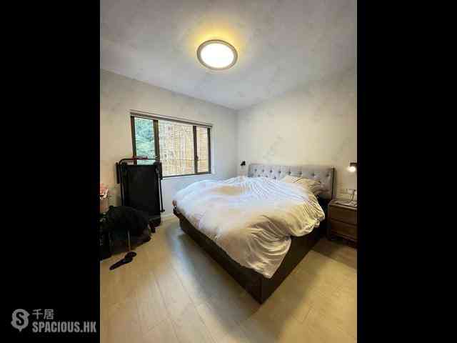 Pok Fu Lam - Baguio Villa Block 27 04