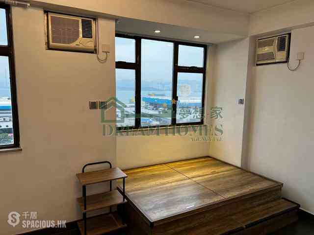 Shek Tong Tsui - Kong Chian Tower 02