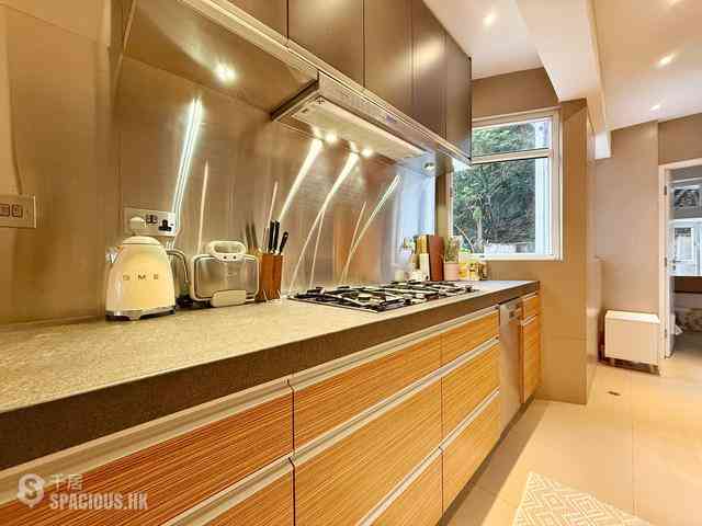 Happy Valley - Ventris Place 05