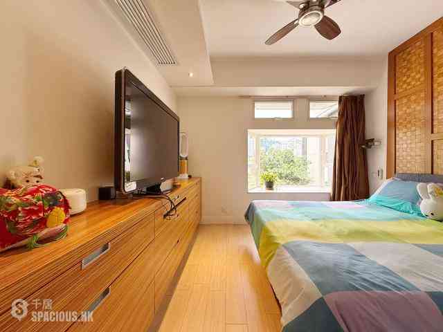 Happy Valley - Ventris Place 08
