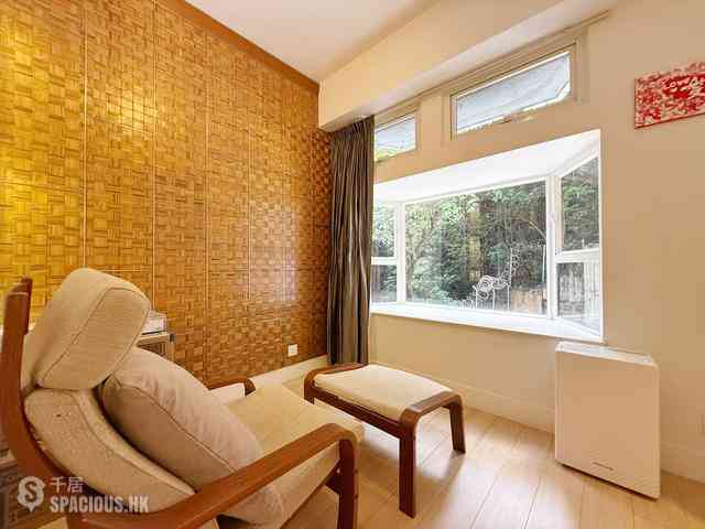 Happy Valley - Ventris Place 12