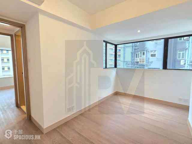Mid Levels Central - 62B, Robinson Road 02
