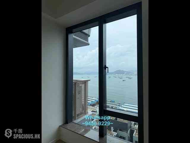 Sai Ying Pun - Des Voeux W Residence 04