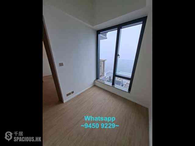 Sai Ying Pun - Des Voeux W Residence 07