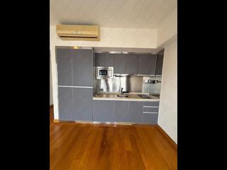 Sai Ying Pun - Island Crest 04