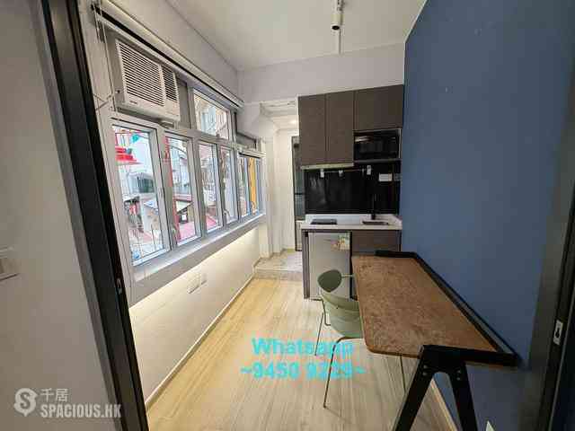 Sheung Wan - 114, Des Voeux Road West 03