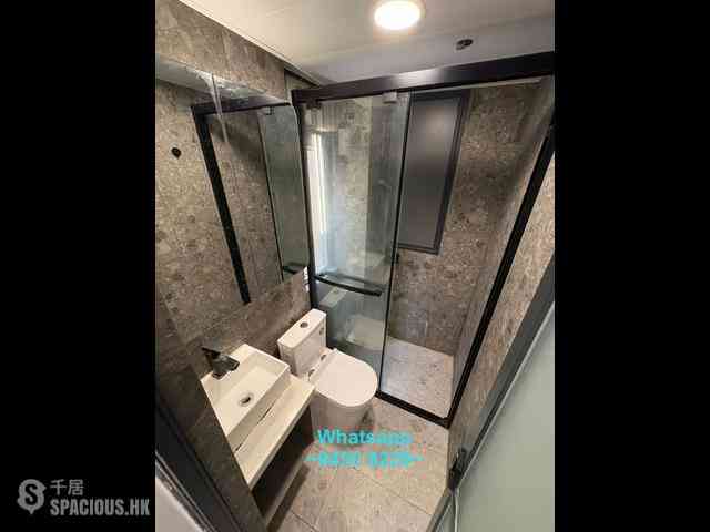 Sheung Wan - 114, Des Voeux Road West 07