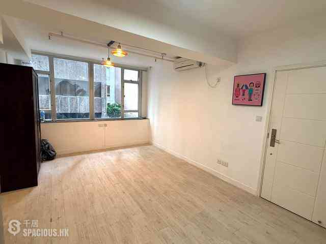 Sheung Wan - Yu Hing Mansion 03