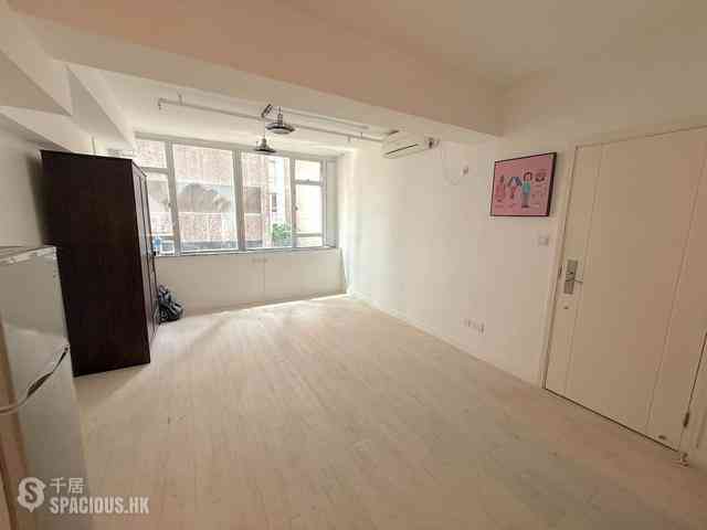 Sheung Wan - Yu Hing Mansion 04
