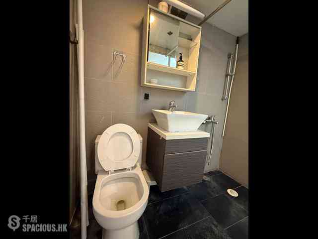 Sheung Wan - Yu Hing Mansion 10
