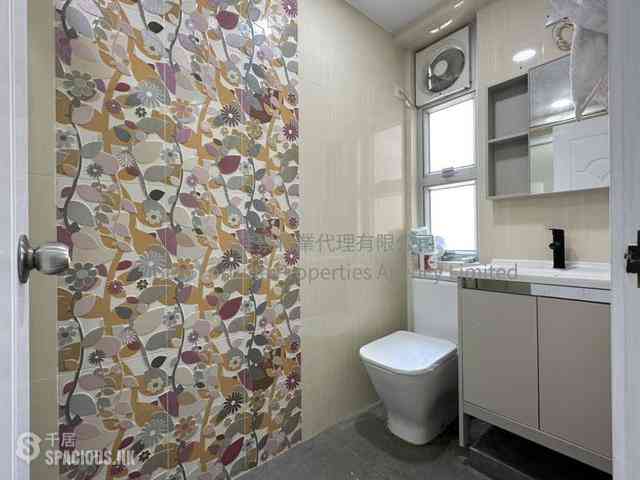 Kennedy Town - Kennedy Town Building 08
