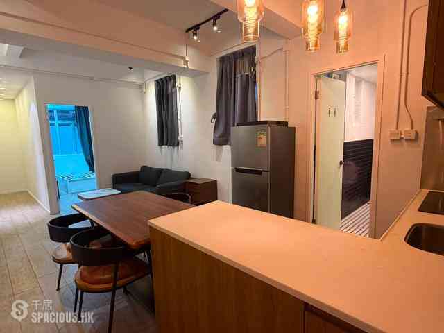 Causeway Bay - 73, King's Road 02