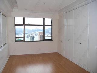Mid Levels West - Parkway Court 06