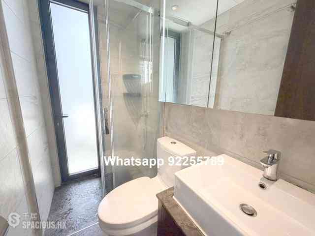 Sheung Wan - AVA128 07