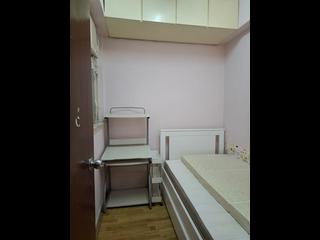 Sai Ying Pun - Kwan Yick Building 02