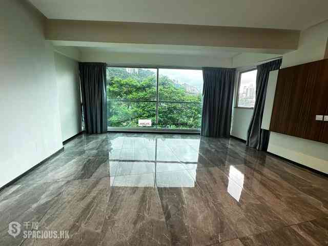 Happy Valley - Comfort Mansion 02