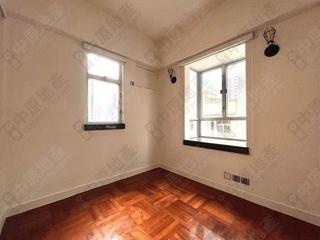 Mid Levels Central - Windsor Court 07