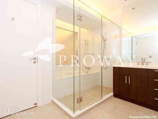 Mid Levels Central - Kam Yuen Mansion 06