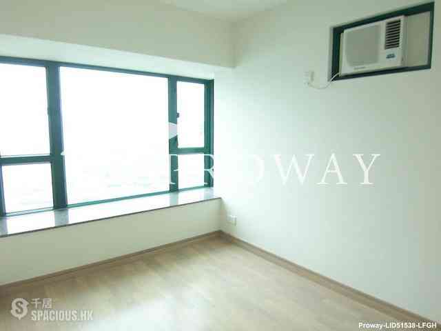 Sai Wan Ho - Grand Promenade 08