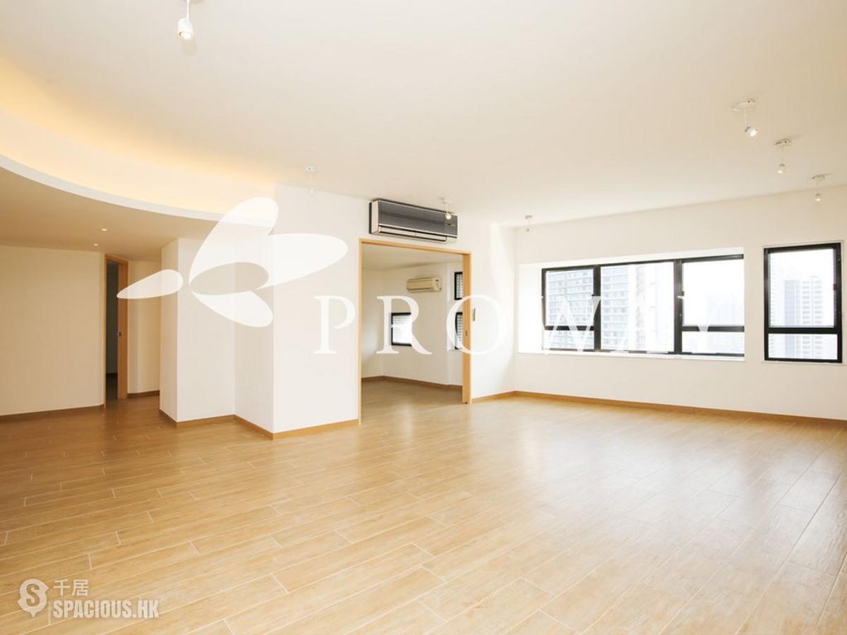 Mid Levels Central - Birchwood Place 01