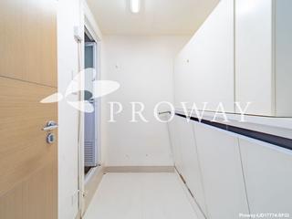 Mid Levels Central - Tavistock II 12